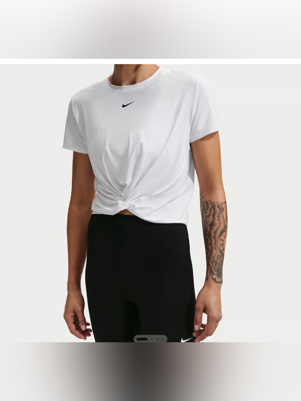 Nike One Classic Twist Women's Dri-FIT Short-Sleeve Top Size Small